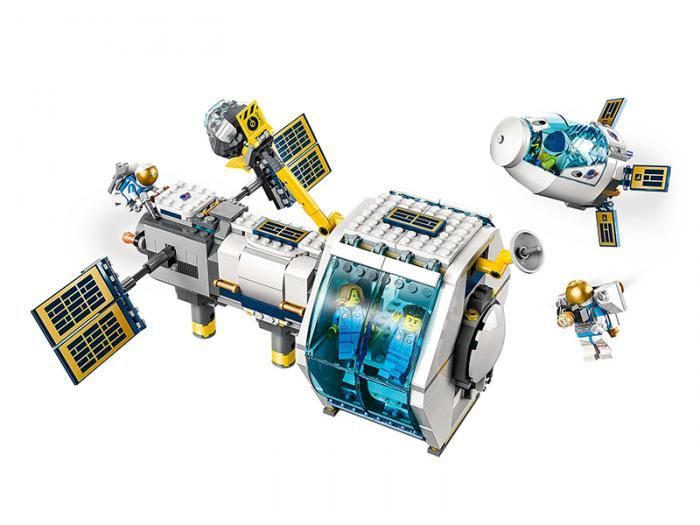 Конструктор Lego City Space Port Лунная космическая станция 500 дет. 60349